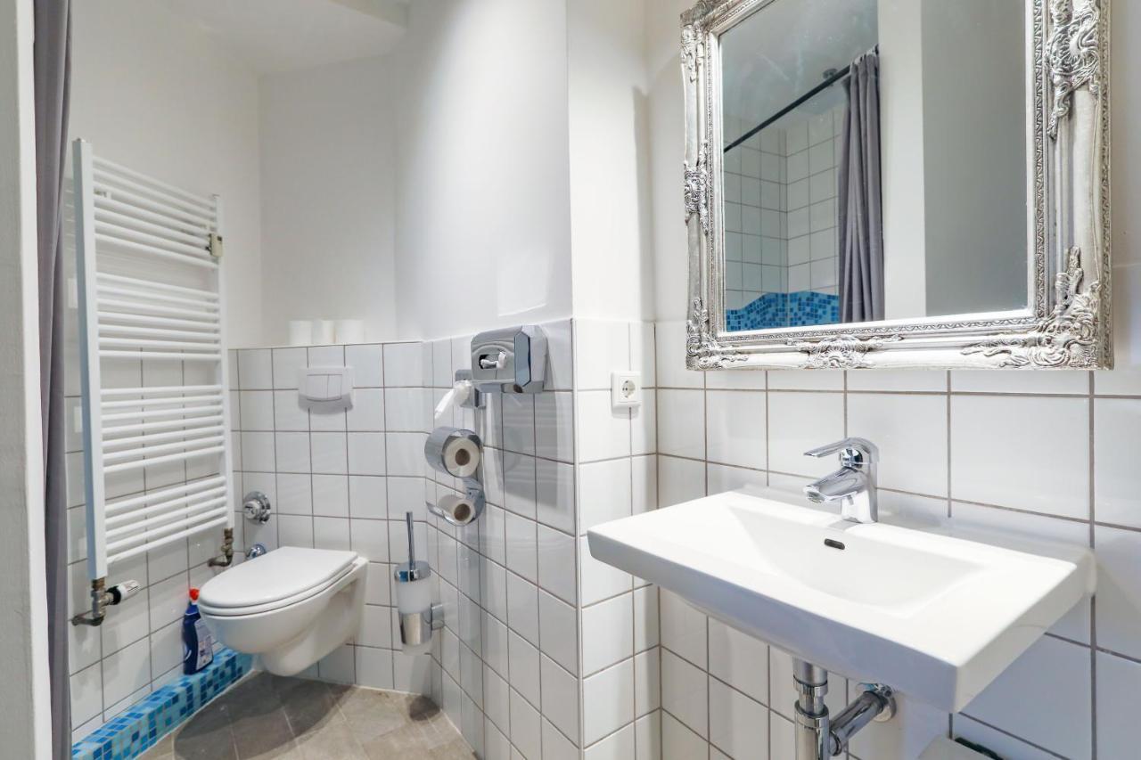 Apartments Im Einhornhaus لوبيك المظهر الخارجي الصورة
