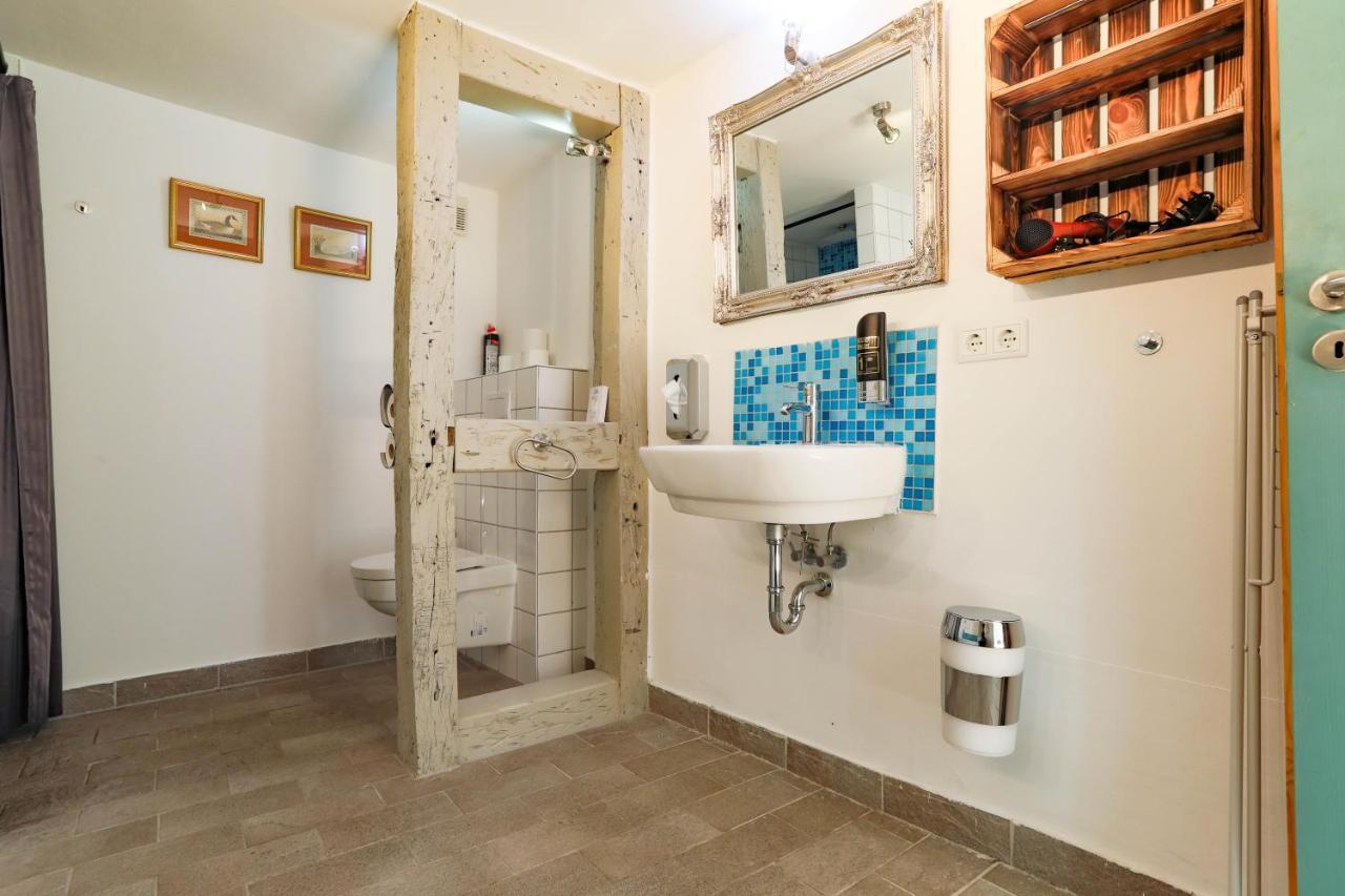 Apartments Im Einhornhaus لوبيك المظهر الخارجي الصورة