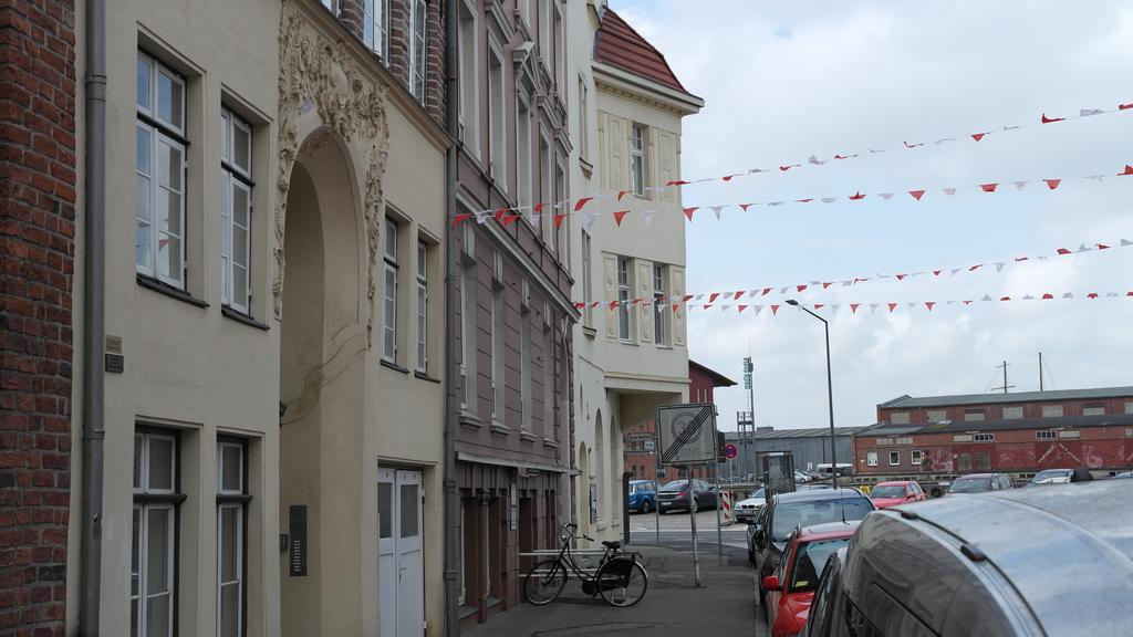 Apartments Im Einhornhaus لوبيك المظهر الخارجي الصورة
